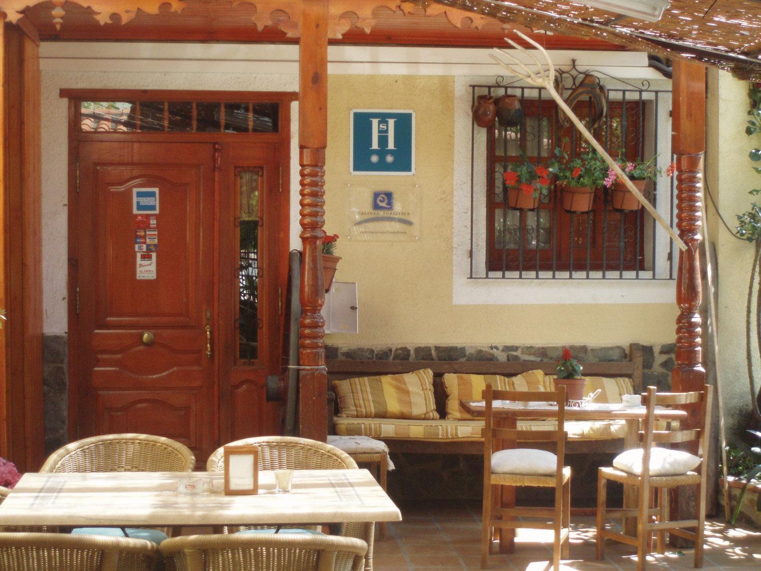 Hostal Restaurante La Muralla Canete  Eksteriør bilde