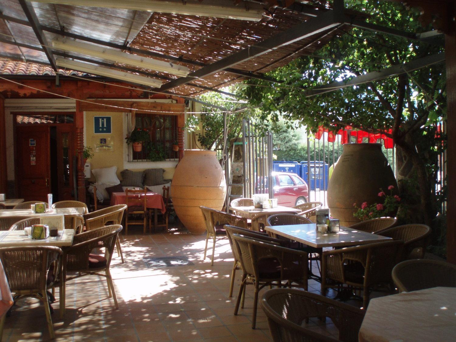 Hostal Restaurante La Muralla Canete  Eksteriør bilde