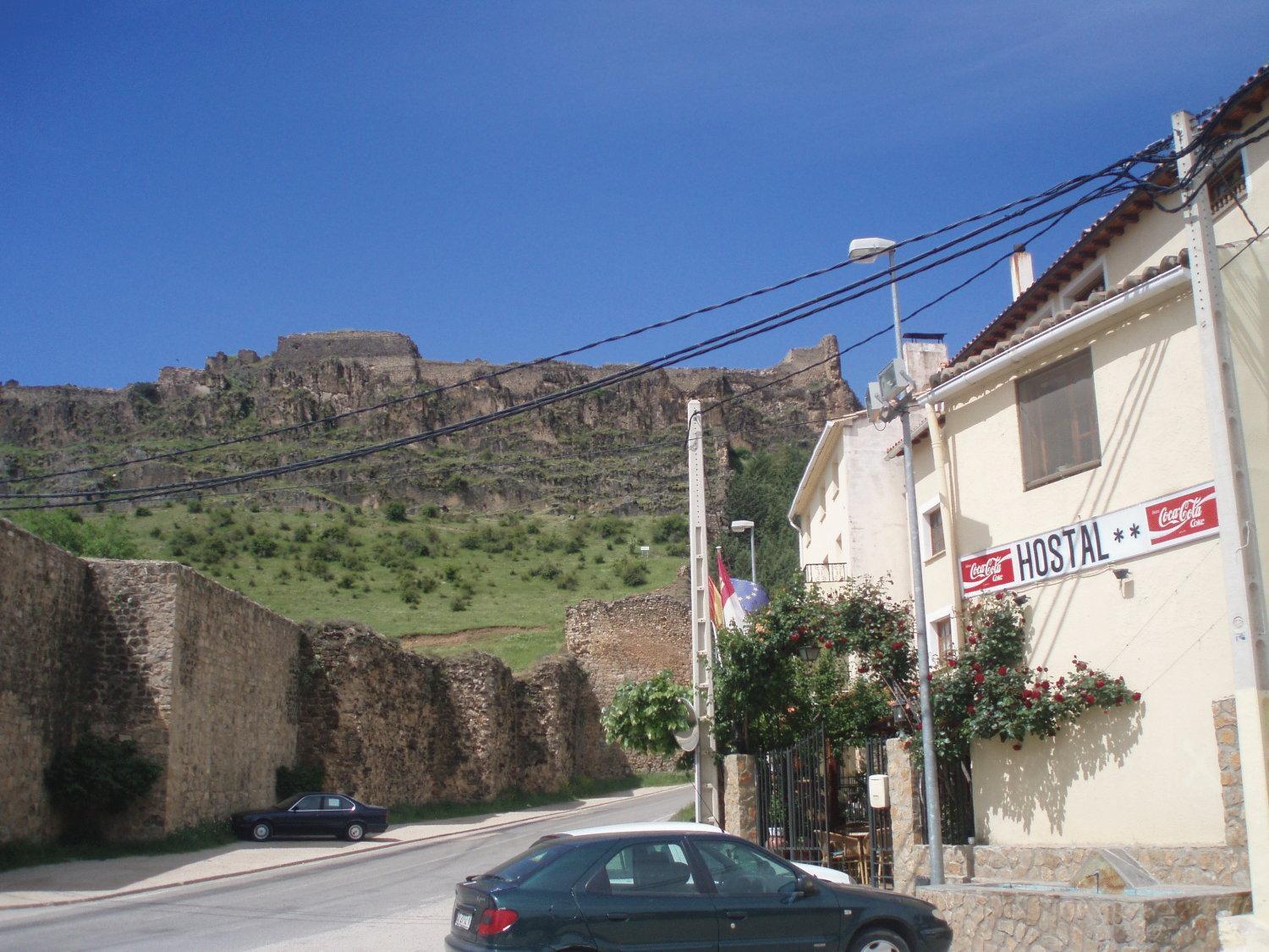 Hostal Restaurante La Muralla Canete  Eksteriør bilde